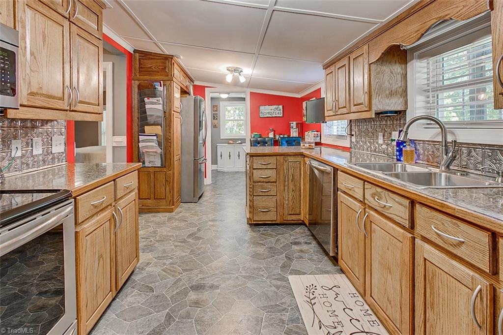 3003 Old Liberty Road Randleman, NC 27317 - Photo 24 of 39 Gallery Image 24