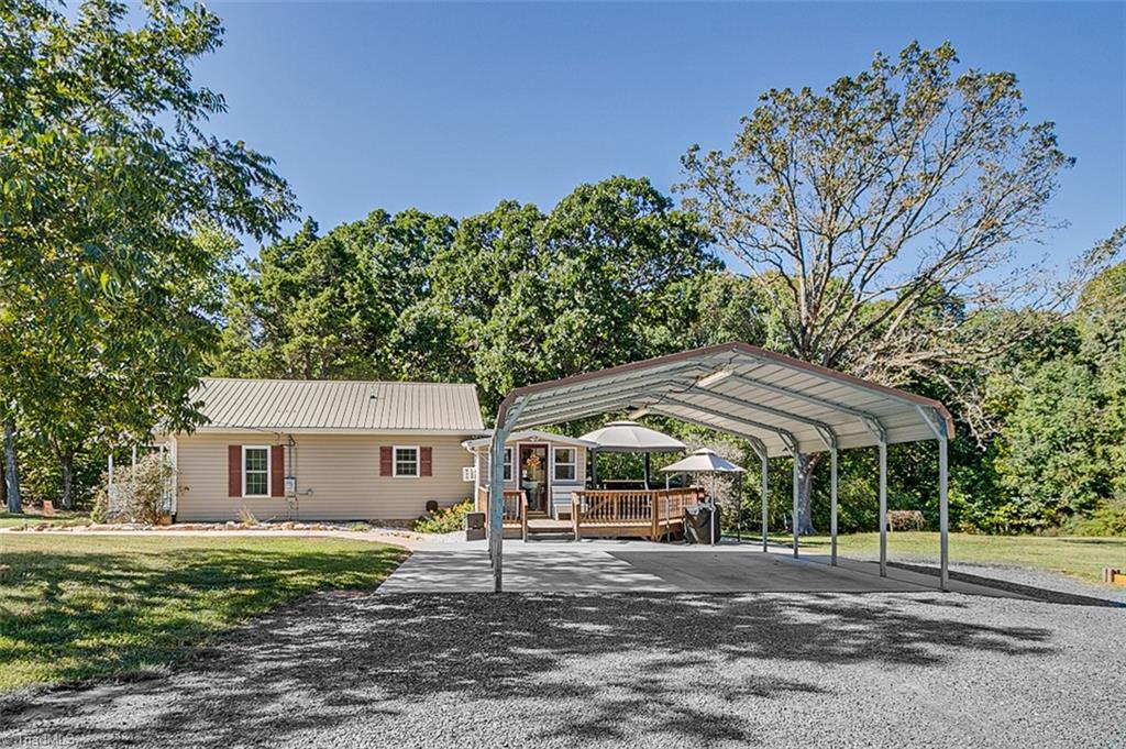 3003 Old Liberty Road Randleman, NC 27317 - Photo 5 of 39 Gallery Image 5