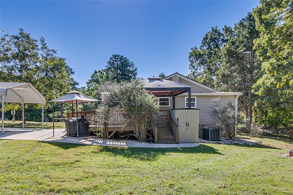 3003 Old Liberty Road Randleman, NC 27317 - Photo 8 of 39 Gallery Image 8