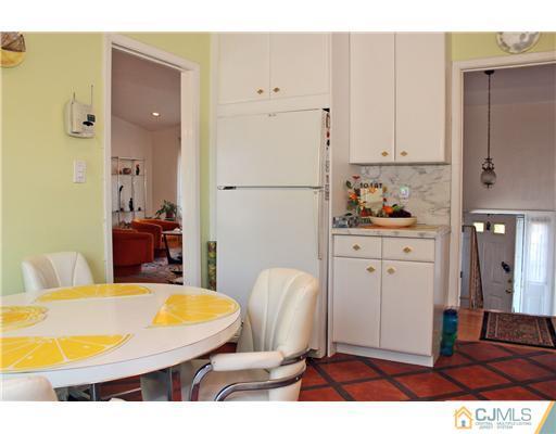 7 Peake Road Edison, NJ 08837 - Photo 12 of 16 Gallery Image 12
