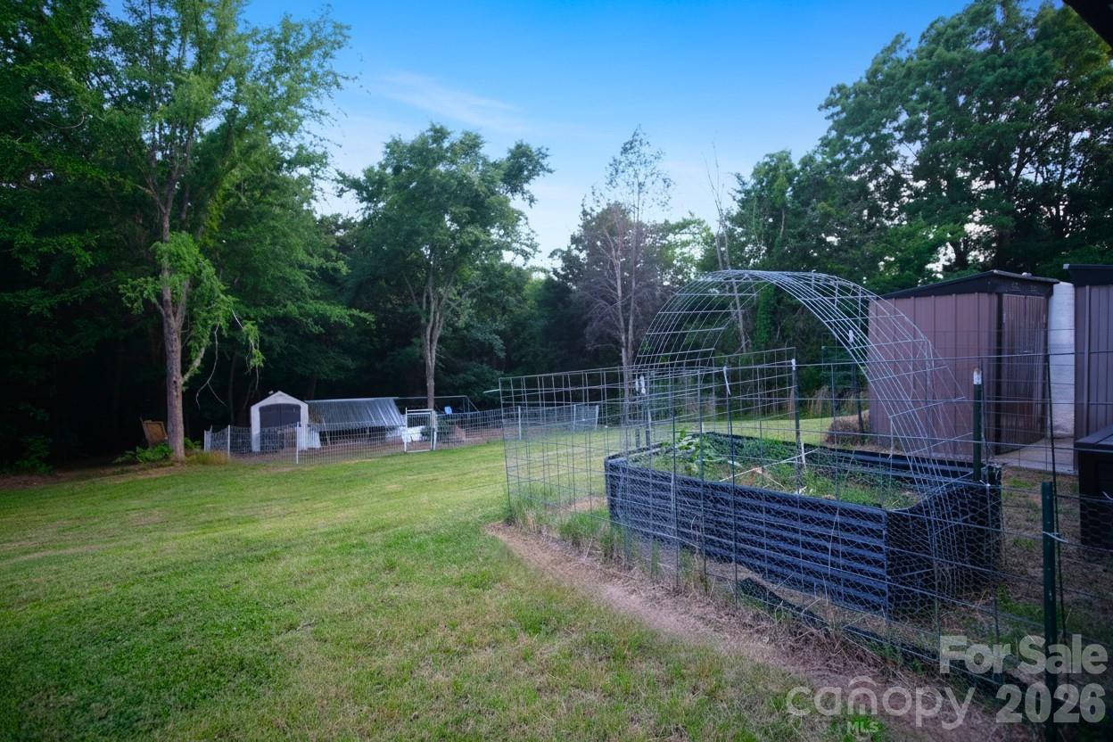 1400 Independence Square Kannapolis, NC 28081 - Photo 15 of 17