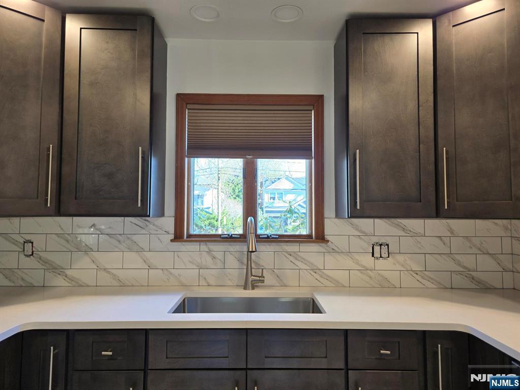 20 Buff Road Tenafly, NJ 07670 - Photo 13 of 25