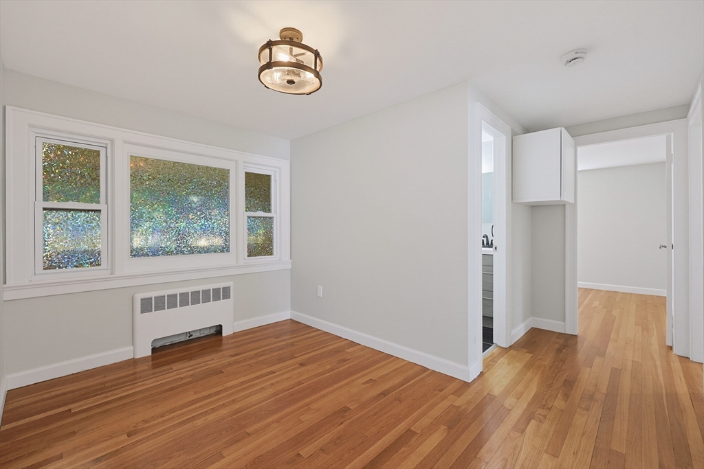 30 Arbor Road Chelmsford, MA 01863 - Photo 10 of 38