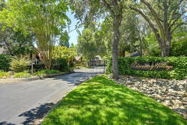 $595,000 | 1815 Discovery Village Lane, Rancho Cordova, CA 95670