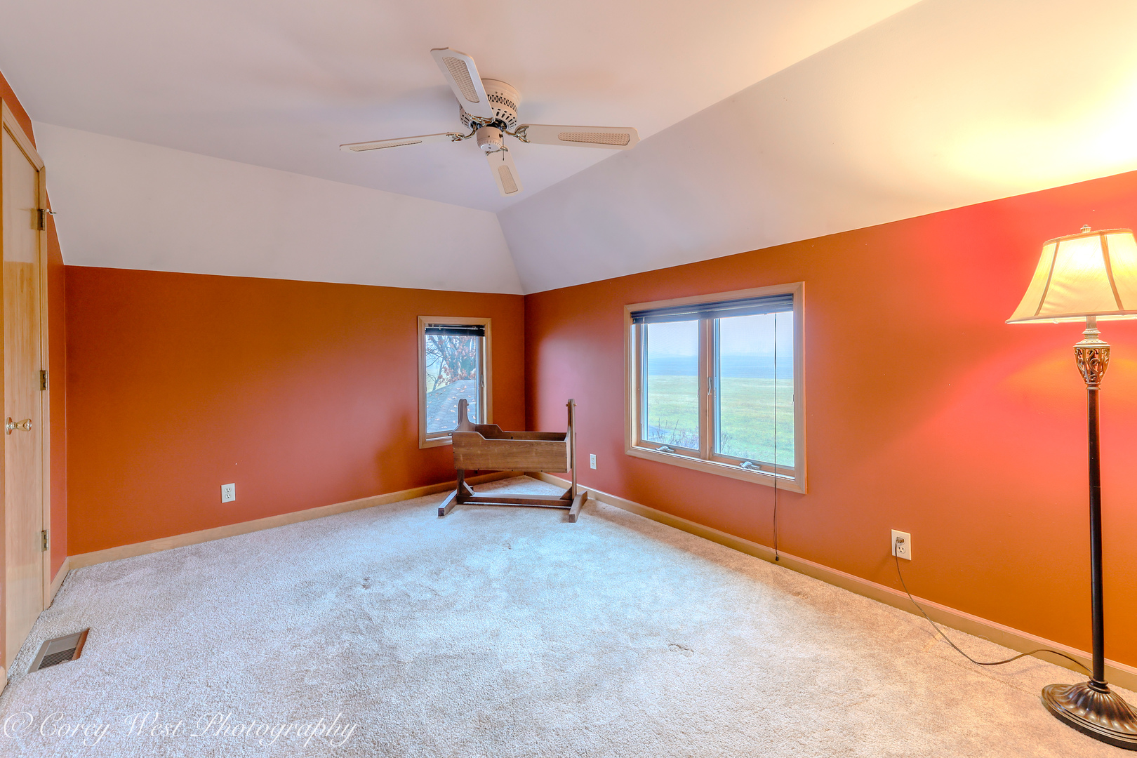 11N315 McGough Road Hampshire, IL 60140 - Photo 10 of 49 an empty room with windows