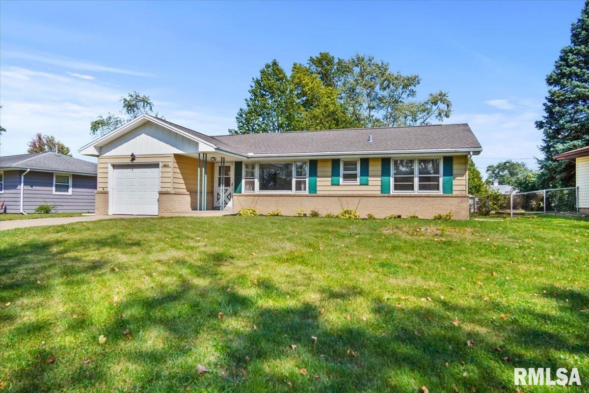 5414 North James Road Peoria, IL 61615 - Photo 1 of 15 Gallery Image 1