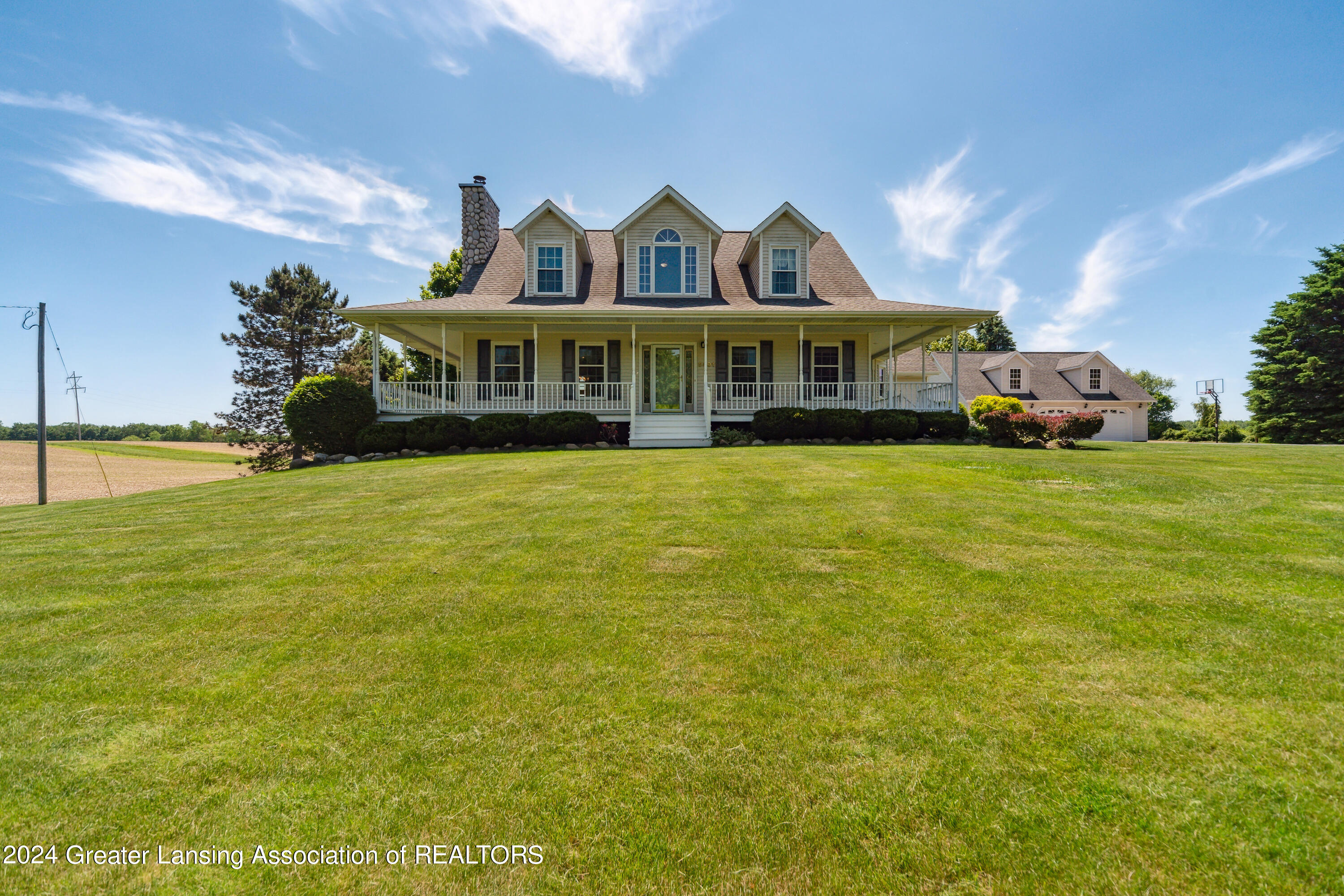 5401 West Clark Road Lansing, MI 48906 - Photo 2 of 56 04-5401-W-Clark-Rd-Lansing-MI-48906-Wind