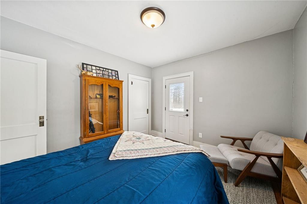 460 Beaver Run Road Apollo, PA 15613 - Photo 26 of 47 a bedroom with a bed and a table