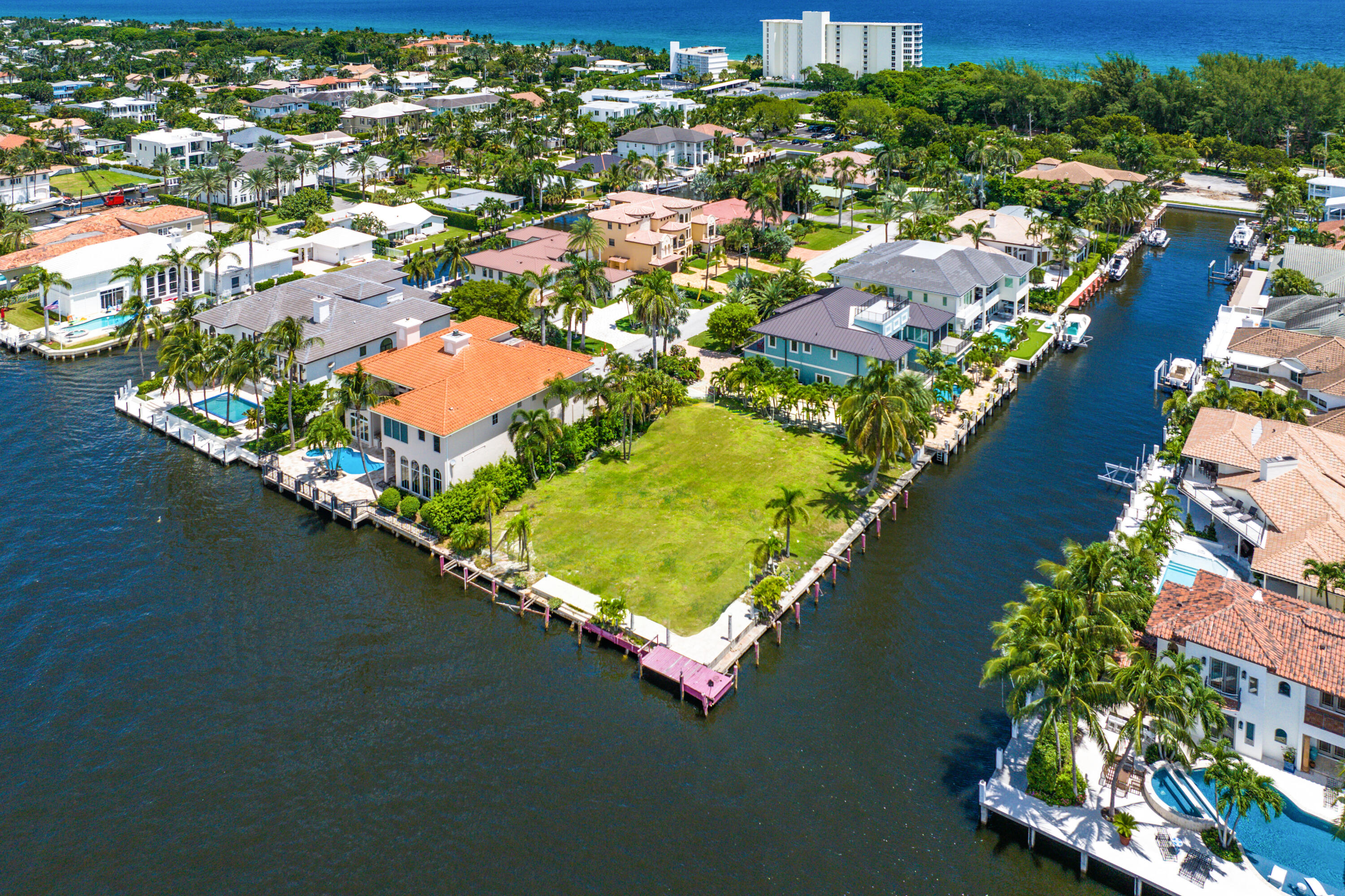 1004 Rhodes Villa Avenue Delray Beach, FL 33483 - Photo 15 of 18 008-1004RhodesVillaAvenue-DelrayBeach-FL