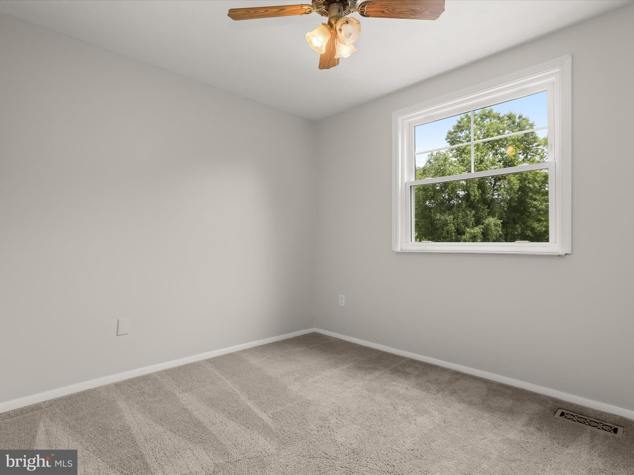 10205 Scaggsville Road Laurel, MD 20723 - Photo 33 of 60 Bedroom 2
