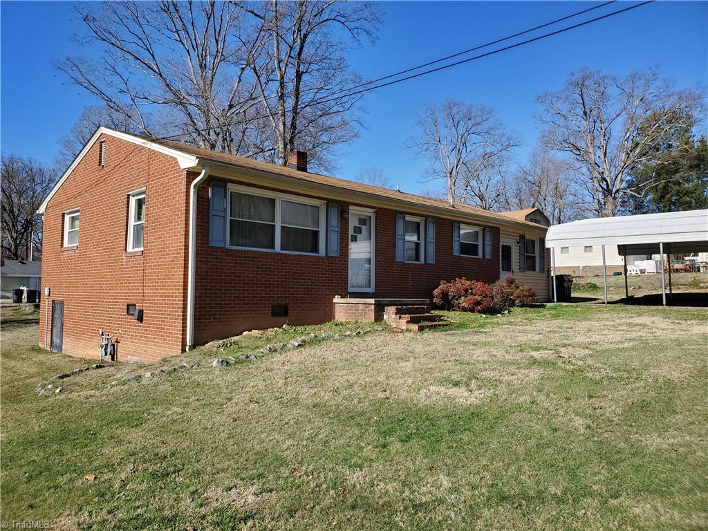 3321 Pine Valley Road High Point, NC 27265 - Photo 4 of 24