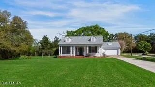 $299,999 | 510 2nd Street, Abbeville, LA 70510