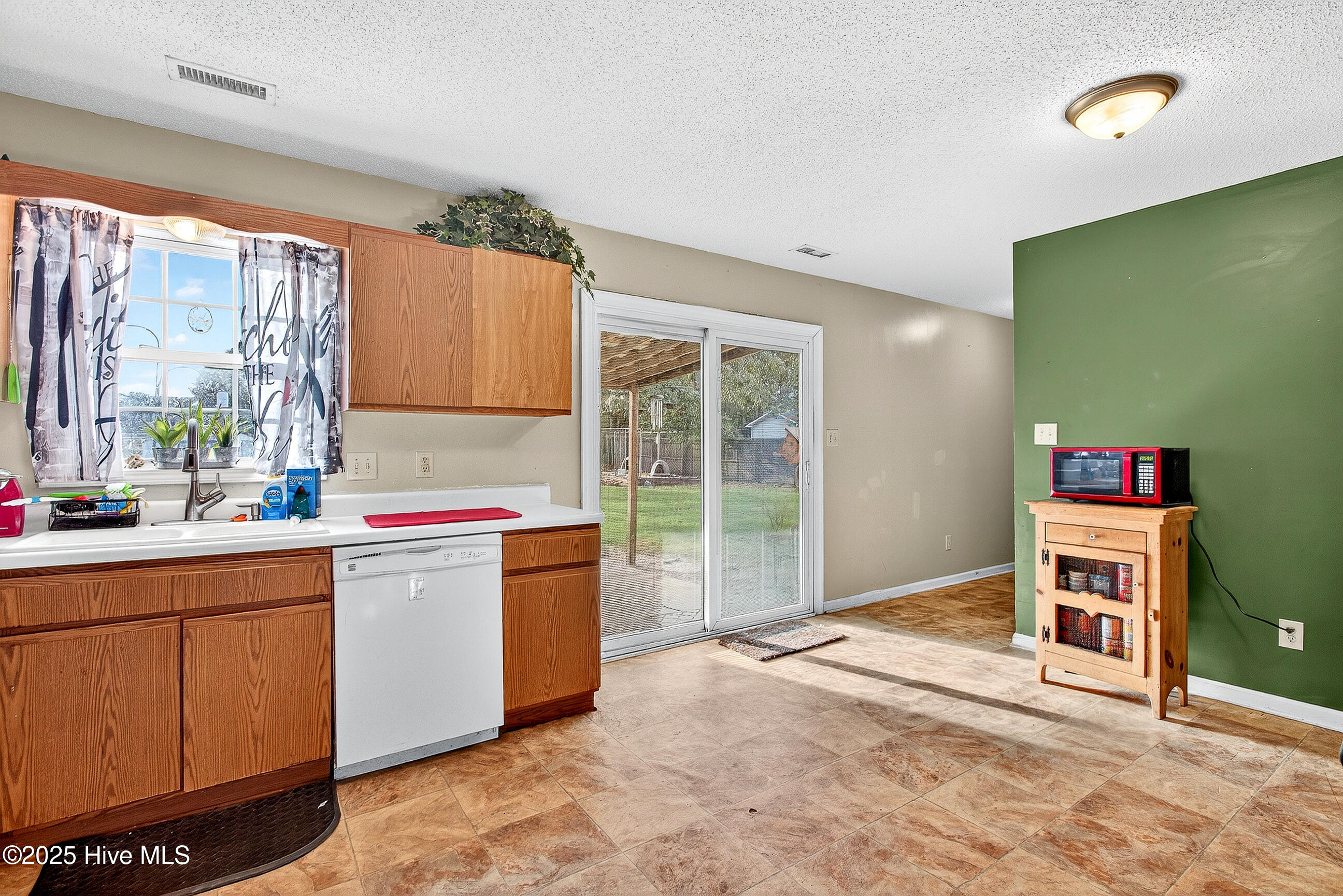 227 Bannermans Mill Road Richlands, NC 28574 - Photo 11 of 30 11