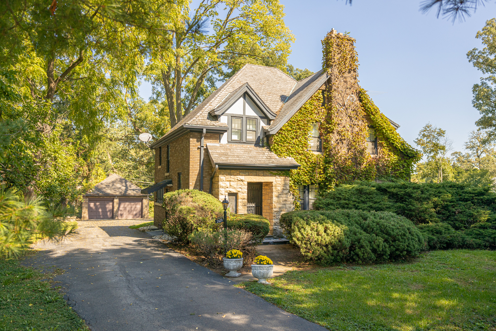 2429 Dougal Road Joliet, IL 60433 - Photo 19 of 24 Gallery Image 19