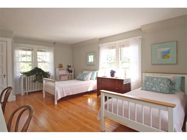 34 Old England Road Newton, MA 02467 - Photo 15 of 16 Gallery Image 15