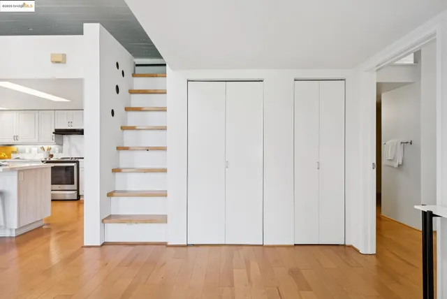$879,000 | 1500 Park Avenue, Unit 212, Emeryville, CA 94608