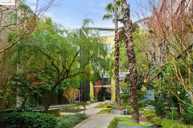 $879,000 | 1500 Park Avenue, Unit 212, Emeryville, CA 94608