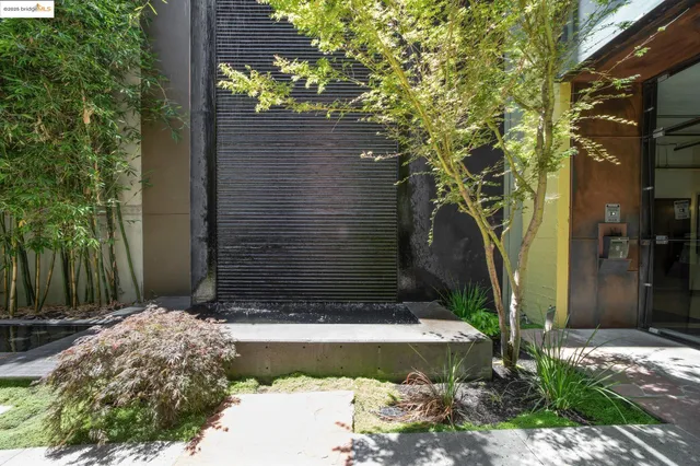 $879,000 | 1500 Park Avenue, Unit 212, Emeryville, CA 94608