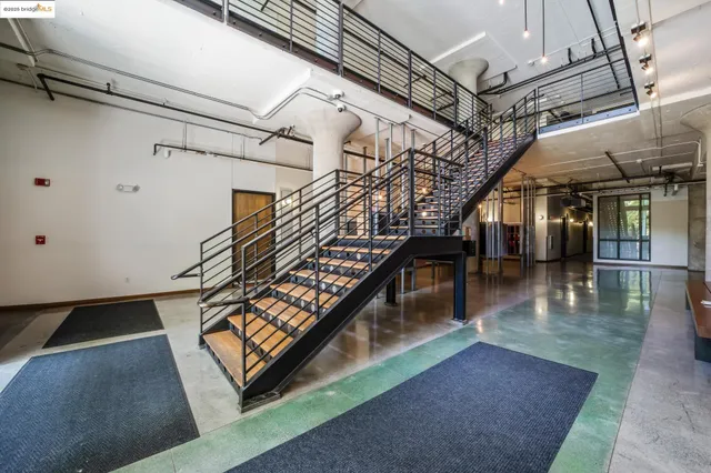 $879,000 | 1500 Park Avenue, Unit 212, Emeryville, CA 94608