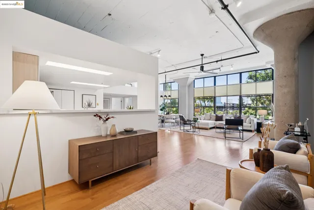$879,000 | 1500 Park Avenue, Unit 212, Emeryville, CA 94608