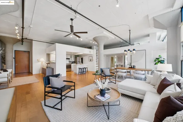 $879,000 | 1500 Park Avenue, Unit 212, Emeryville, CA 94608