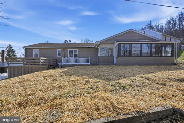 $299,900 | 115 Mahantongo Drive, Pottsville, PA 17901