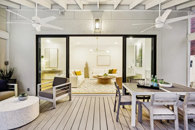 $2,099,000 | 4122 Rice Boulevard, West University Place, TX 77005