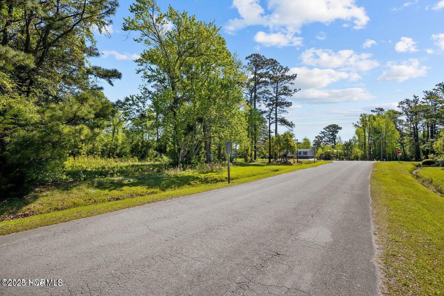 100 Tiffany Way Beaufort, NC 28516 - Photo 9 of 9 MLS Image 5