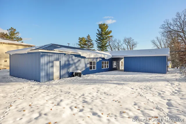 $364,900 | 12587 Maston Lake Road, Sand Lake, MI 49343