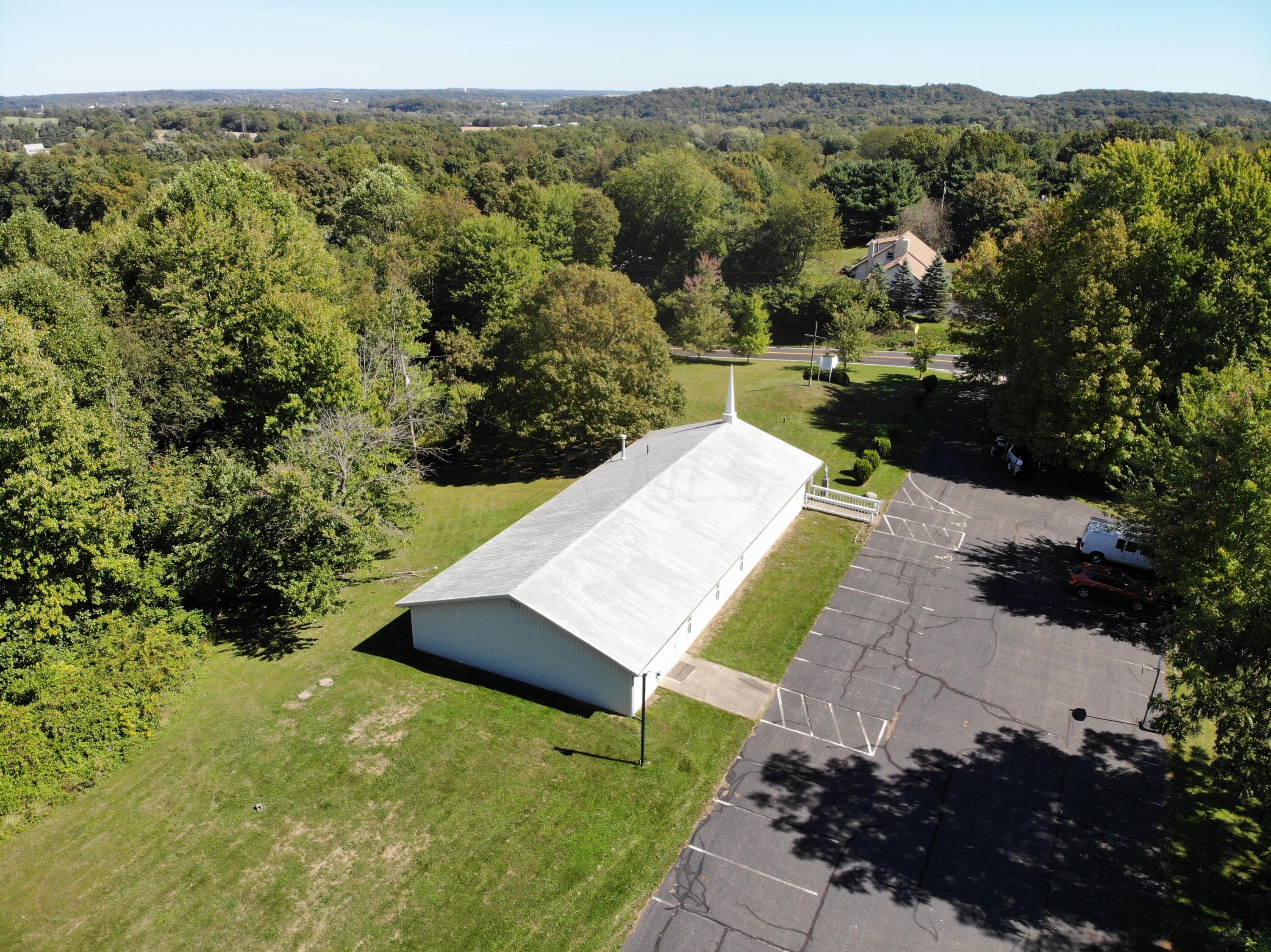 2695 Boving Road Southwest Lancaster, OH 43130 - Photo 8 of 58