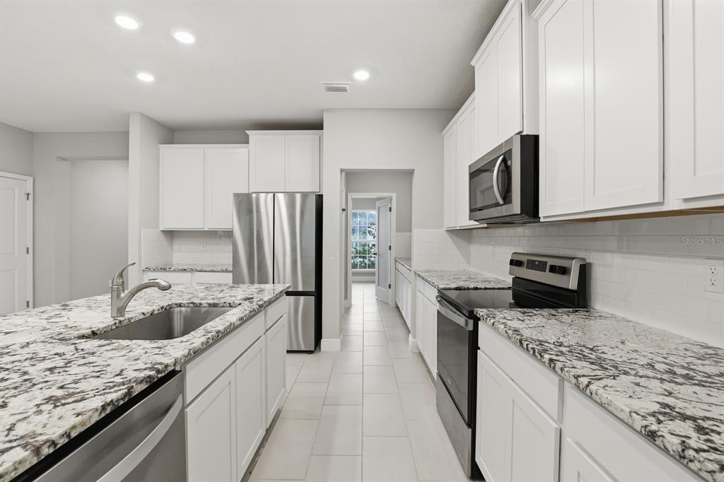 4505 Southwest 59th Street Gainesville, FL 32608 - Photo 5 of 26