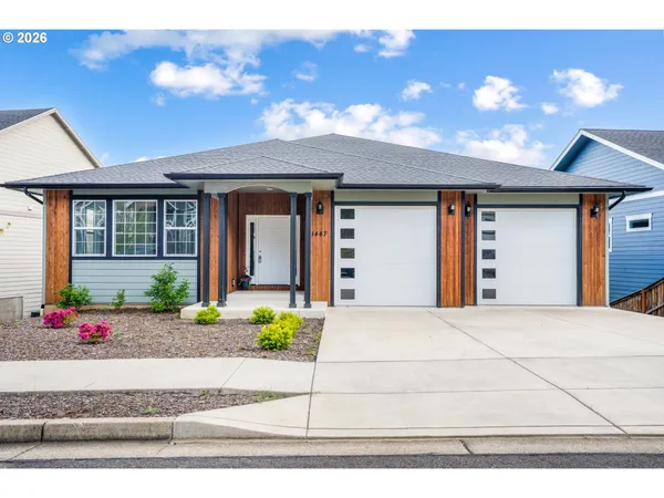 $686,000 | 1447 Elm Avenue, Cottage Grove, OR 97424
