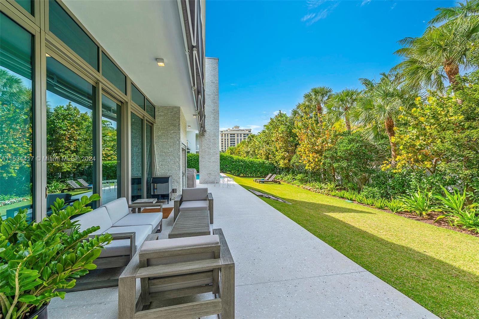 107 Reef Lane Key Biscayne, FL 33149 - Photo 25 of 46 Gallery Image 25