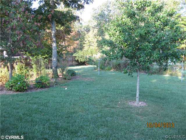 5108 Ridge Road Spotsylvania, VA 22551 - Photo 18 of 19 Yard/Garden