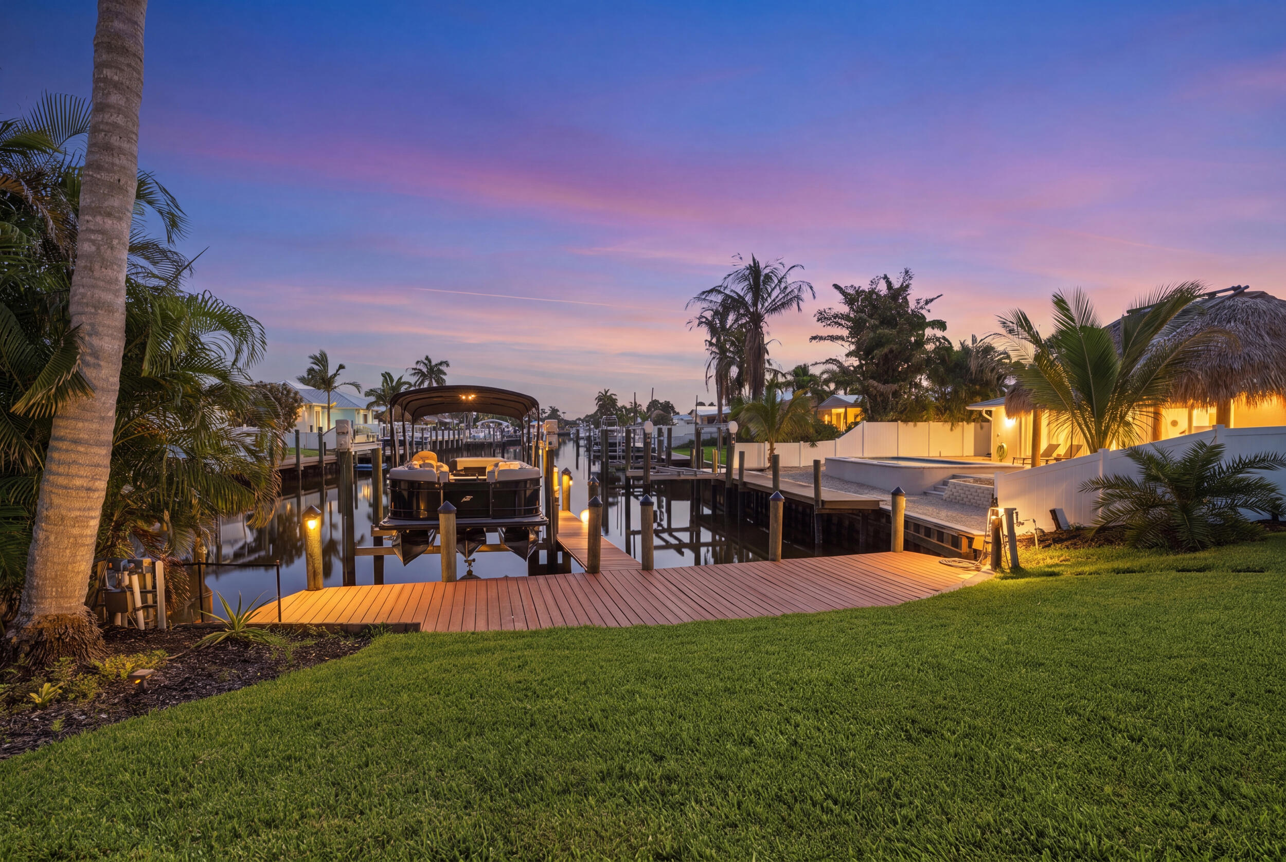 1489 Southwest Seahawk Way Palm City, FL 34990 - Photo 4 of 57 1_hf_20260709_145335_116553f6-ea5a-4bfa-