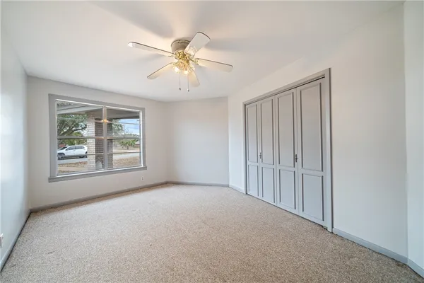 $299,000 | 1419 South 11th Street, Kingsville, TX 78363