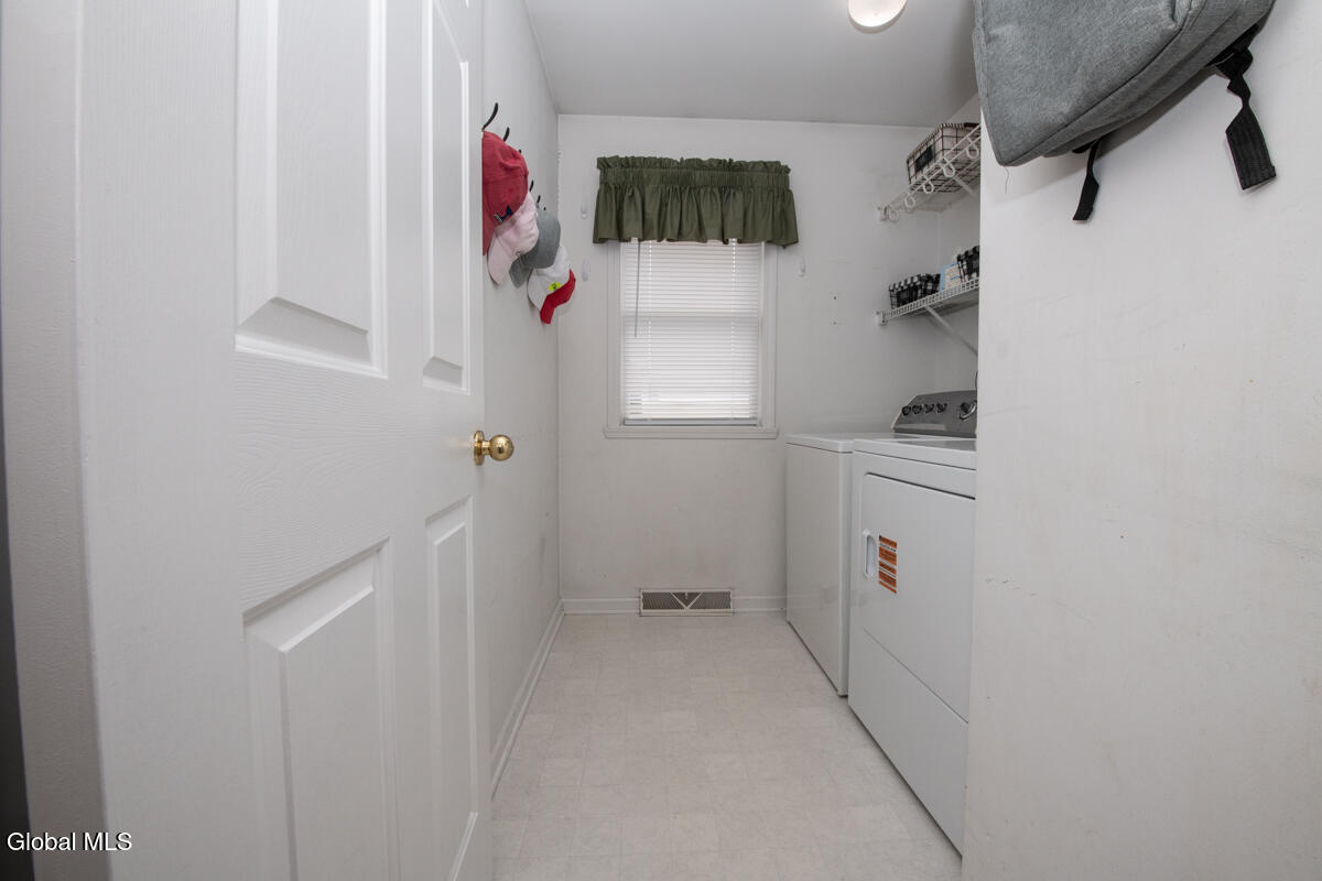 46 Harvest Ridge Road Bethlehem, NY 12158 - Photo 20 of 42 DSC_9922