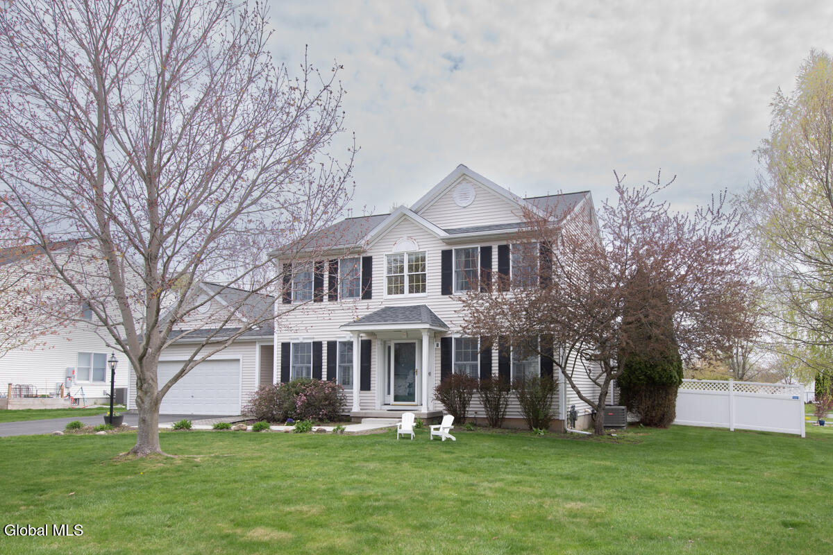 46 Harvest Ridge Road Bethlehem, NY 12158 - Photo 3 of 42 DSC_9861