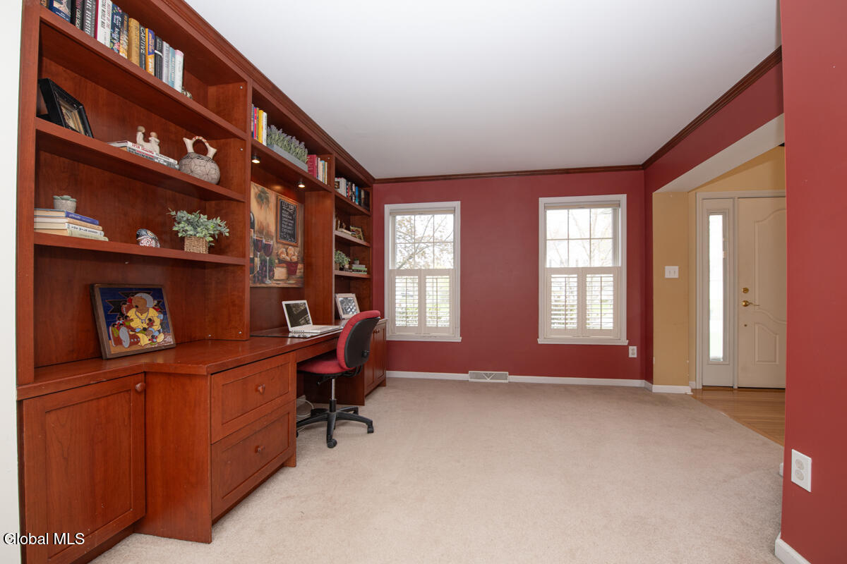 46 Harvest Ridge Road Bethlehem, NY 12158 - Photo 7 of 42 DSC_9878