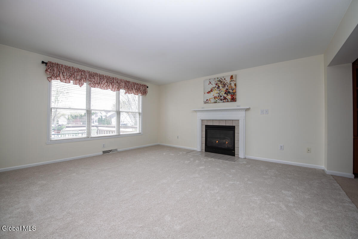 46 Harvest Ridge Road Bethlehem, NY 12158 - Photo 9 of 42 DSC_9881