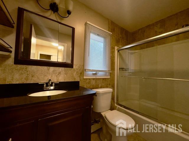295 Pleasant Valley Road Old Bridge, NJ 08857 - Photo 16 of 18