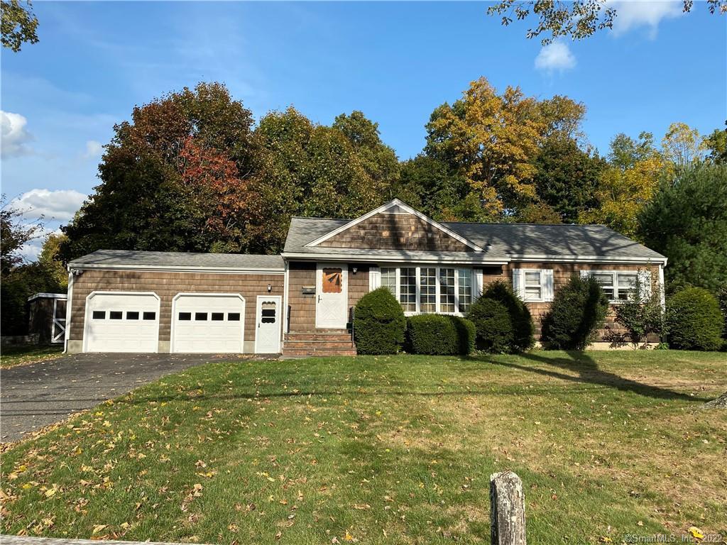 Come see this cozy ranch with a level lot on over 1/3 of an acre