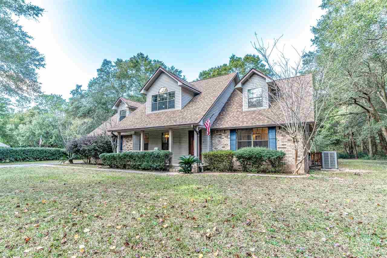 5599 Fox Fire Road Milton, FL 32570 - Photo 3 of 48 Gallery Image 3