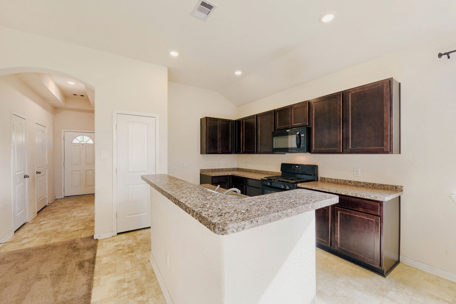 13990 Katlin Road Conroe, TX 77306 - Photo 10 of 28