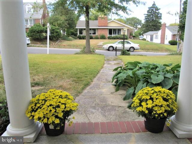 513 Forest View Road Linthicum, MD 21090 - Photo 4 of 47 Lovely flagstone walkway!