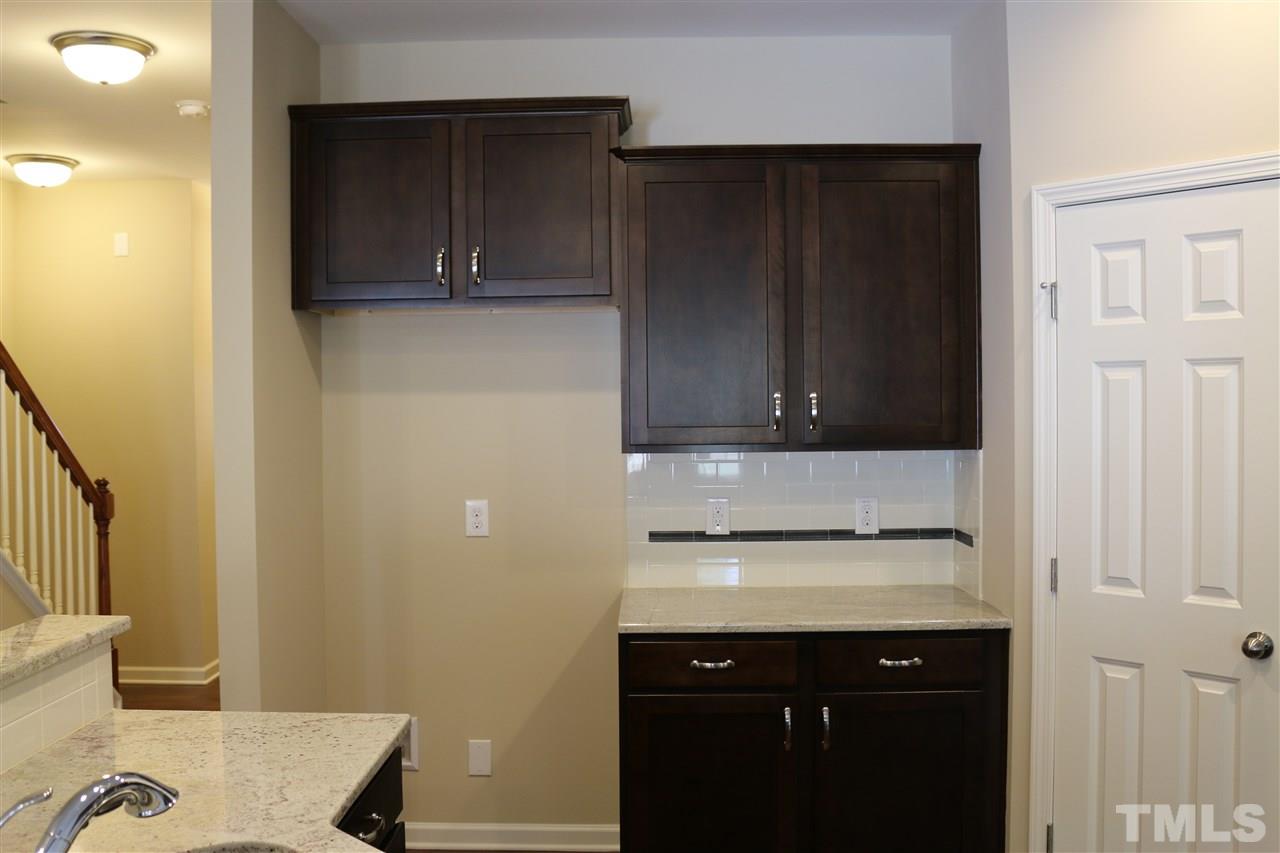 914 Consortium Drive Raleigh, NC 27603 - Photo 5 of 24 Gallery Image 5