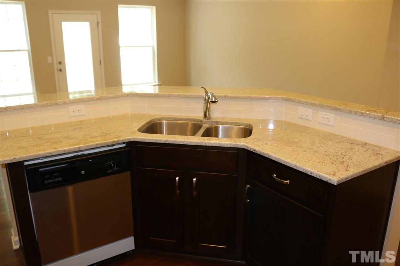 914 Consortium Drive Raleigh, NC 27603 - Photo 7 of 24 Gallery Image 7