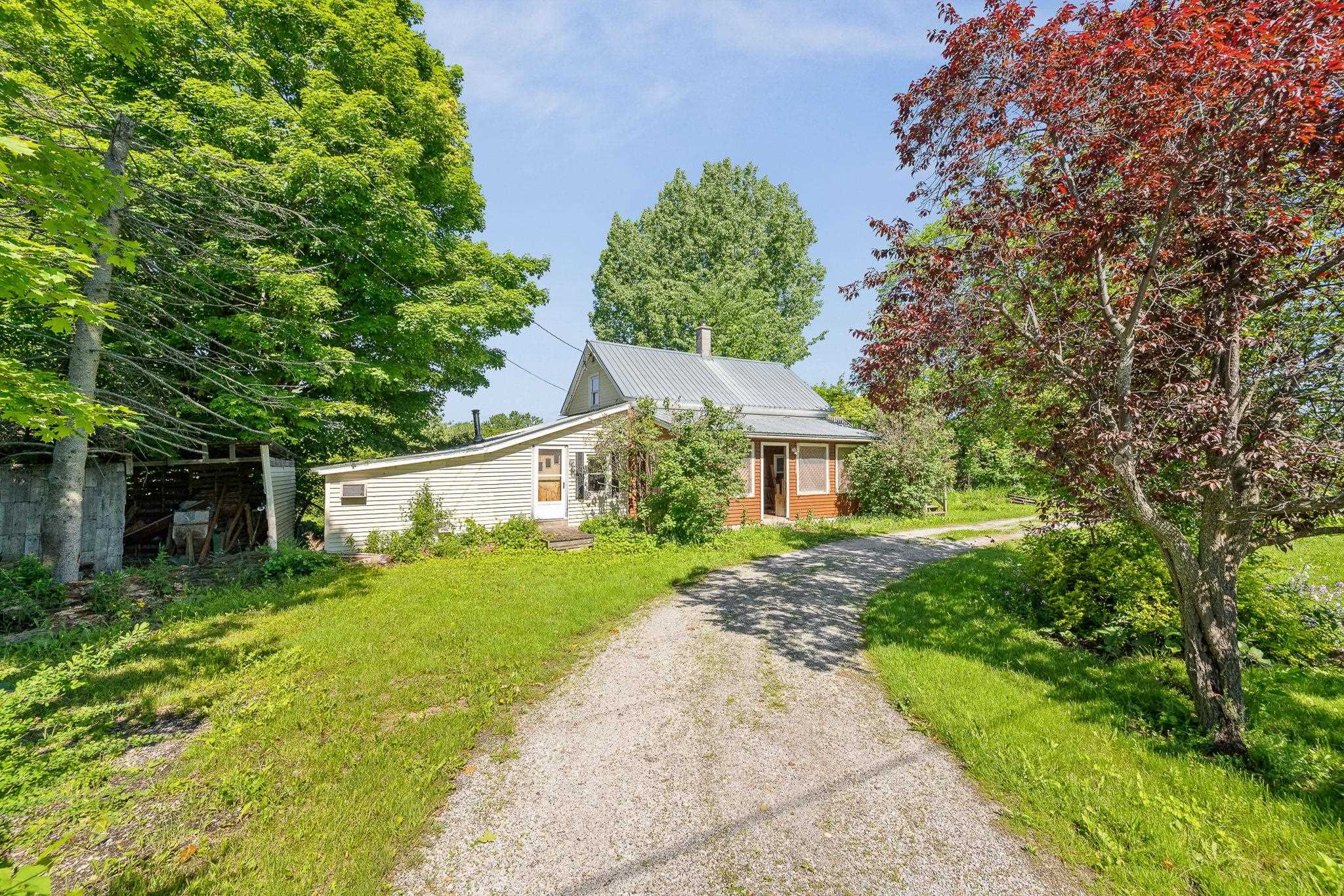 779 Brigham Road St. Albans Town, VT 05478 - Photo 2 of 44