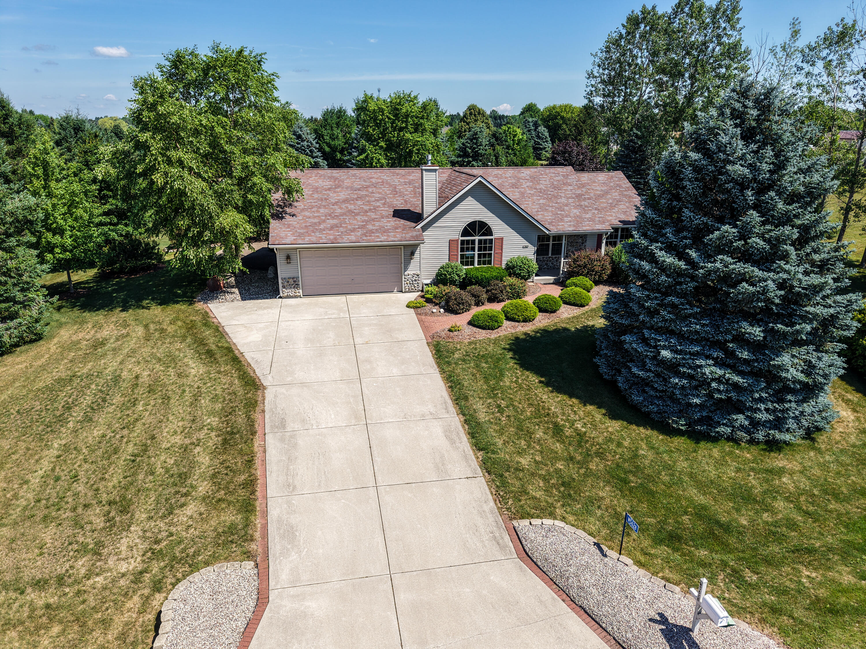 W5628 Town Line Road Sherman, WI 53075 - Photo 47 of 51 DJI_20260710105529_0118_D
