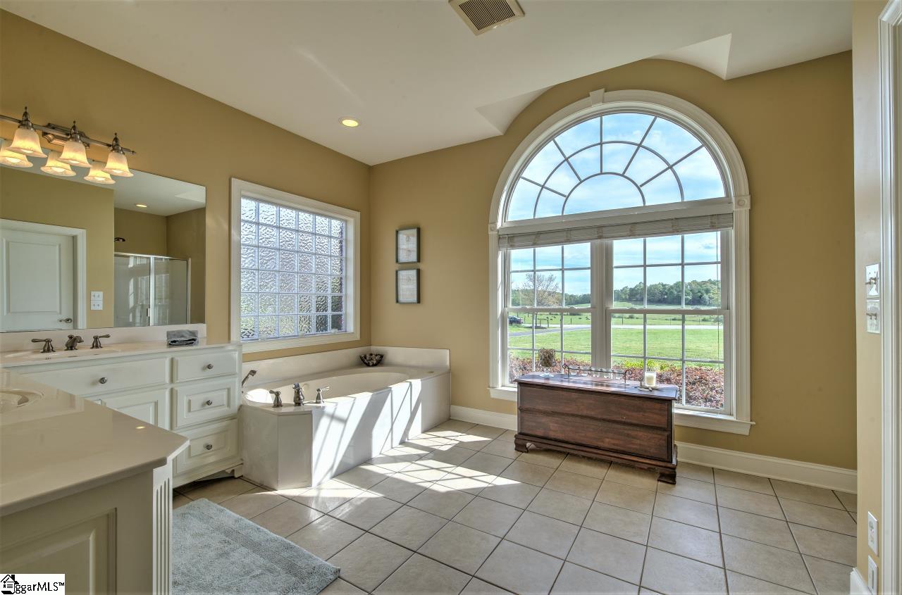 115 Bakerville Road Easley, SC 29642 - Photo 14 of 36
